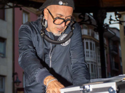 Ciutat Flamenco ·  TXARLY BROWN DJ